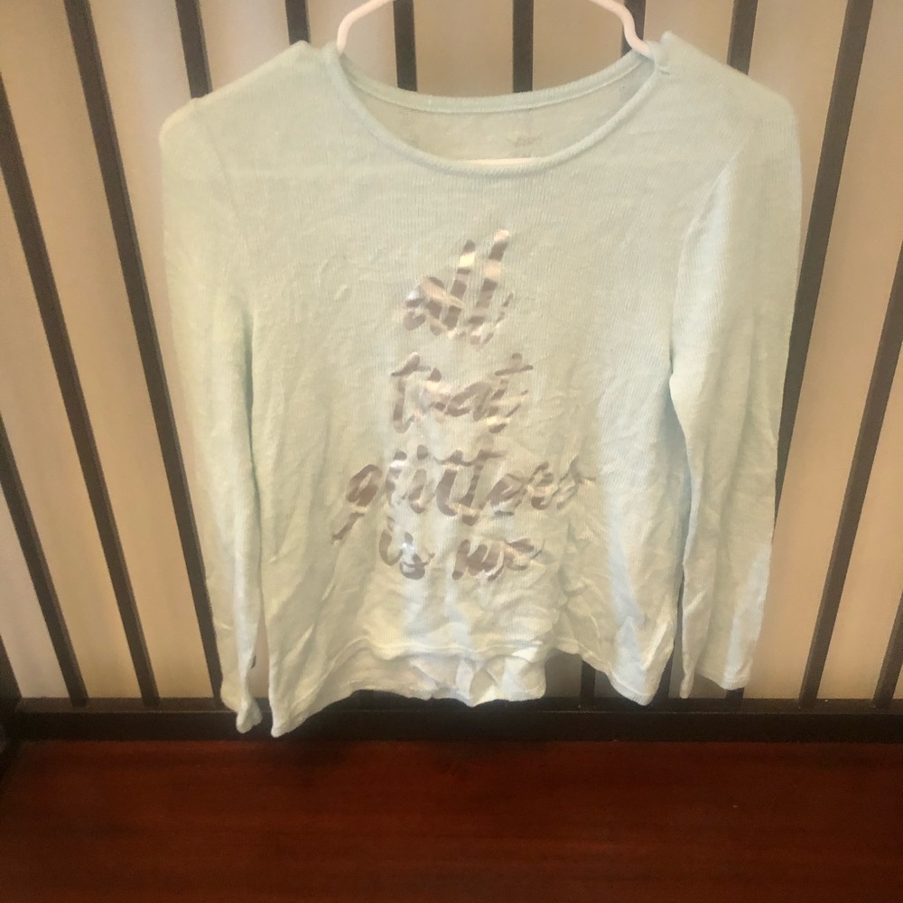 **Cute girls sweater